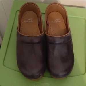 Two tone danskos